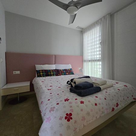 Apartamento Bonito - Playas Las Deveses Ел Вергер Екстериор снимка